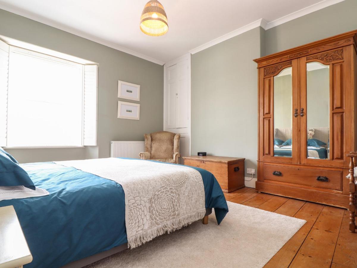 The Water House Villa Falmouth Bagian luar foto